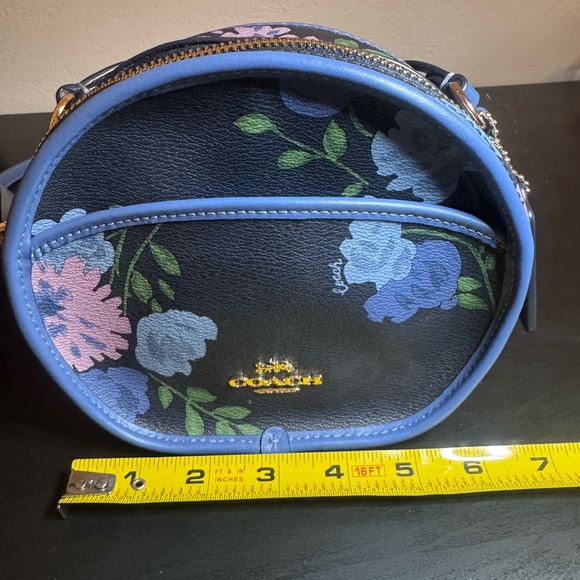 Coach Canteen Crossbody limited edition Bag - Picture 8 of 13